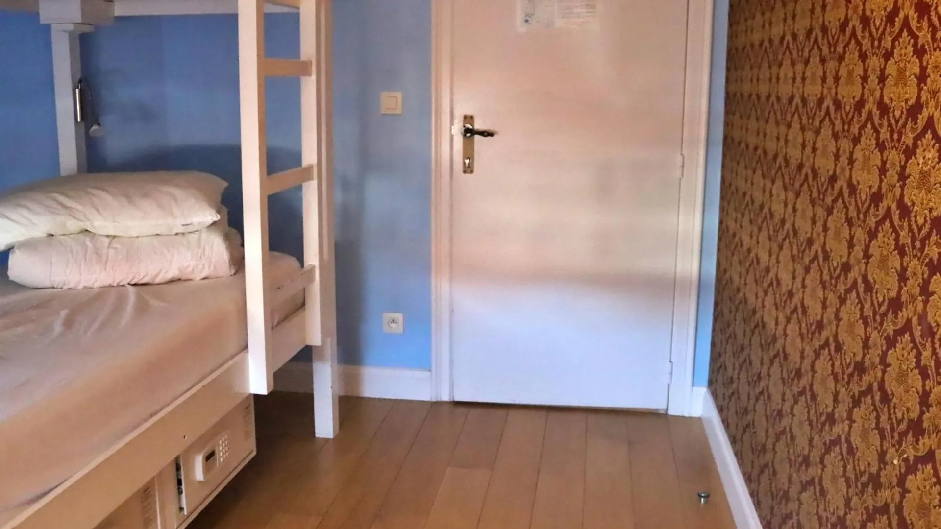 Hostel Lybeer Brygge Belgien
