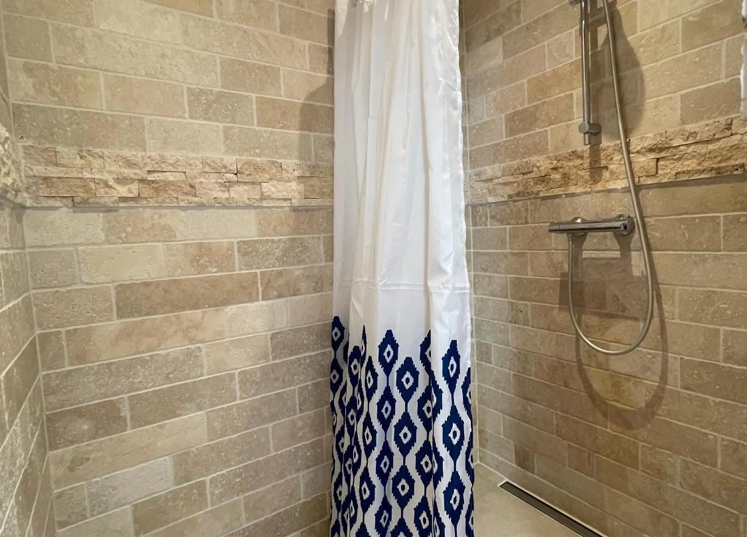 Hostel Lybeer Μπριζ