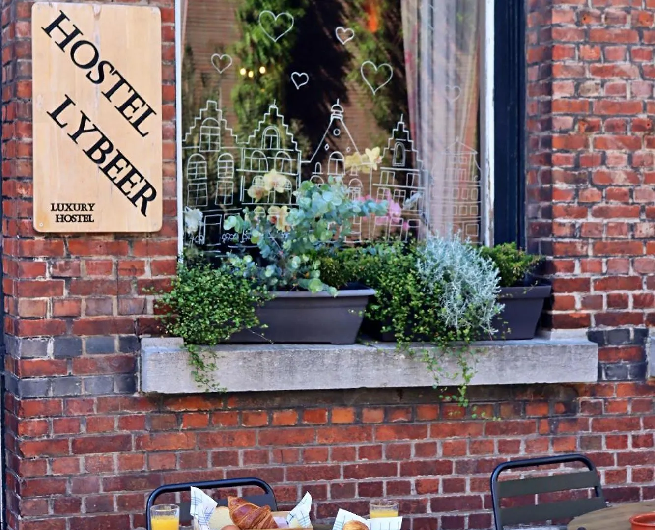 Hostel Lybeer Brügge 0*,